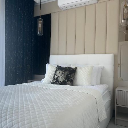 Osrodek Wczasowy Rewa Hotell Exteriör bild