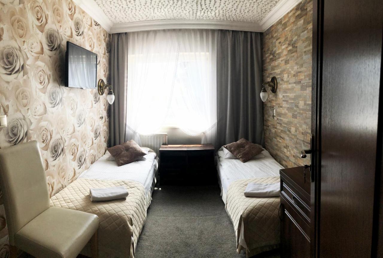 Osrodek Wczasowy Rewa Hotell Exteriör bild