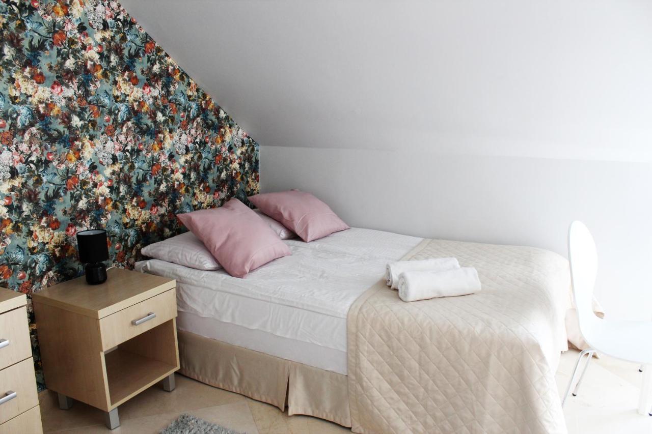 Osrodek Wczasowy Rewa Hotell Exteriör bild